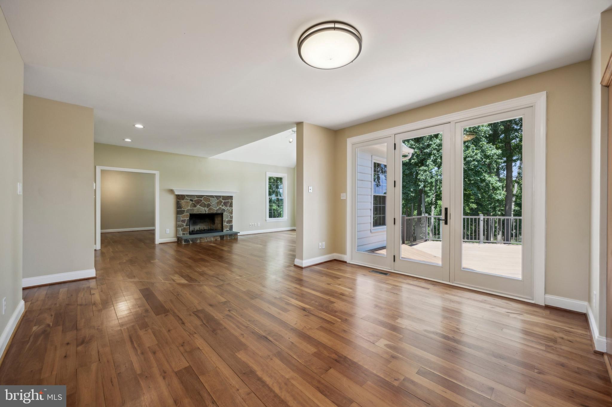 HERITAGE FARMS - Residential