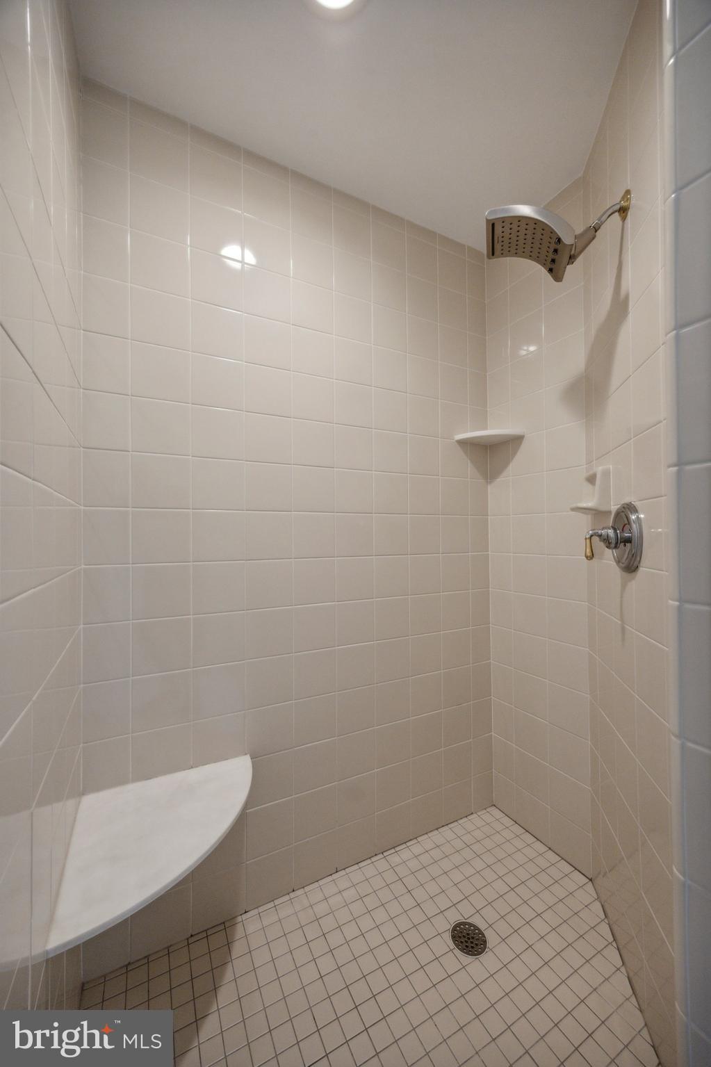 HERITAGE FARMS - Residential