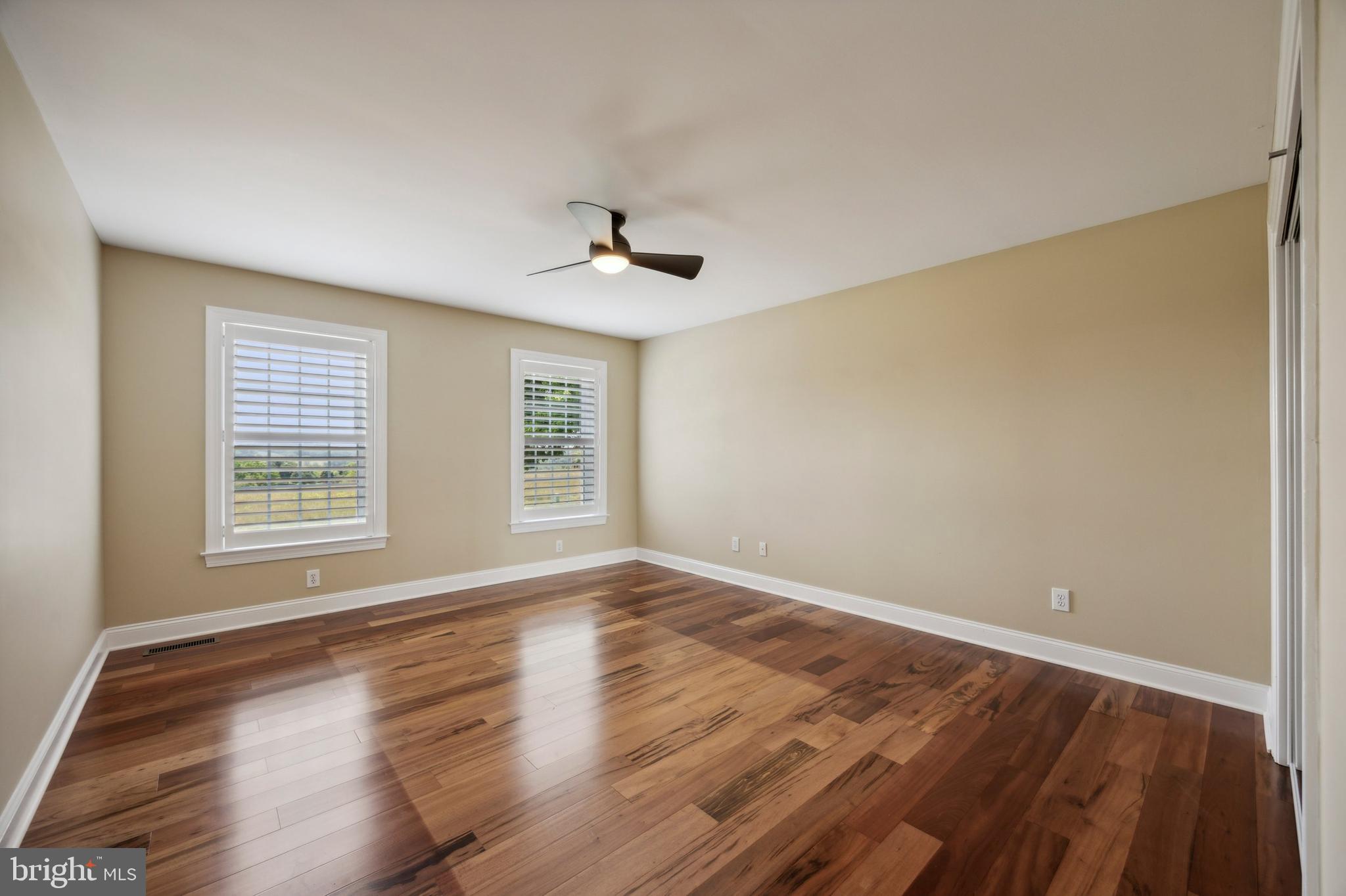 HERITAGE FARMS - Residential