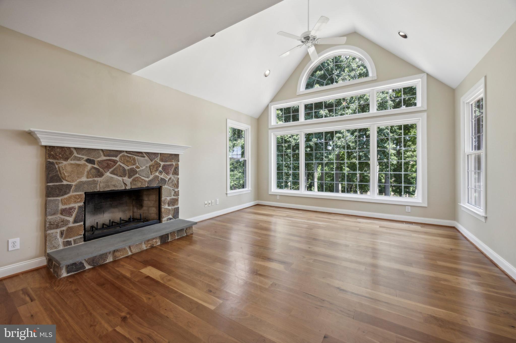 HERITAGE FARMS - Residential