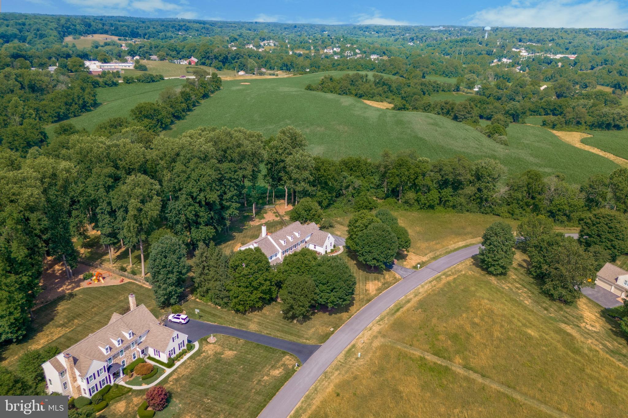 HERITAGE FARMS - Residential