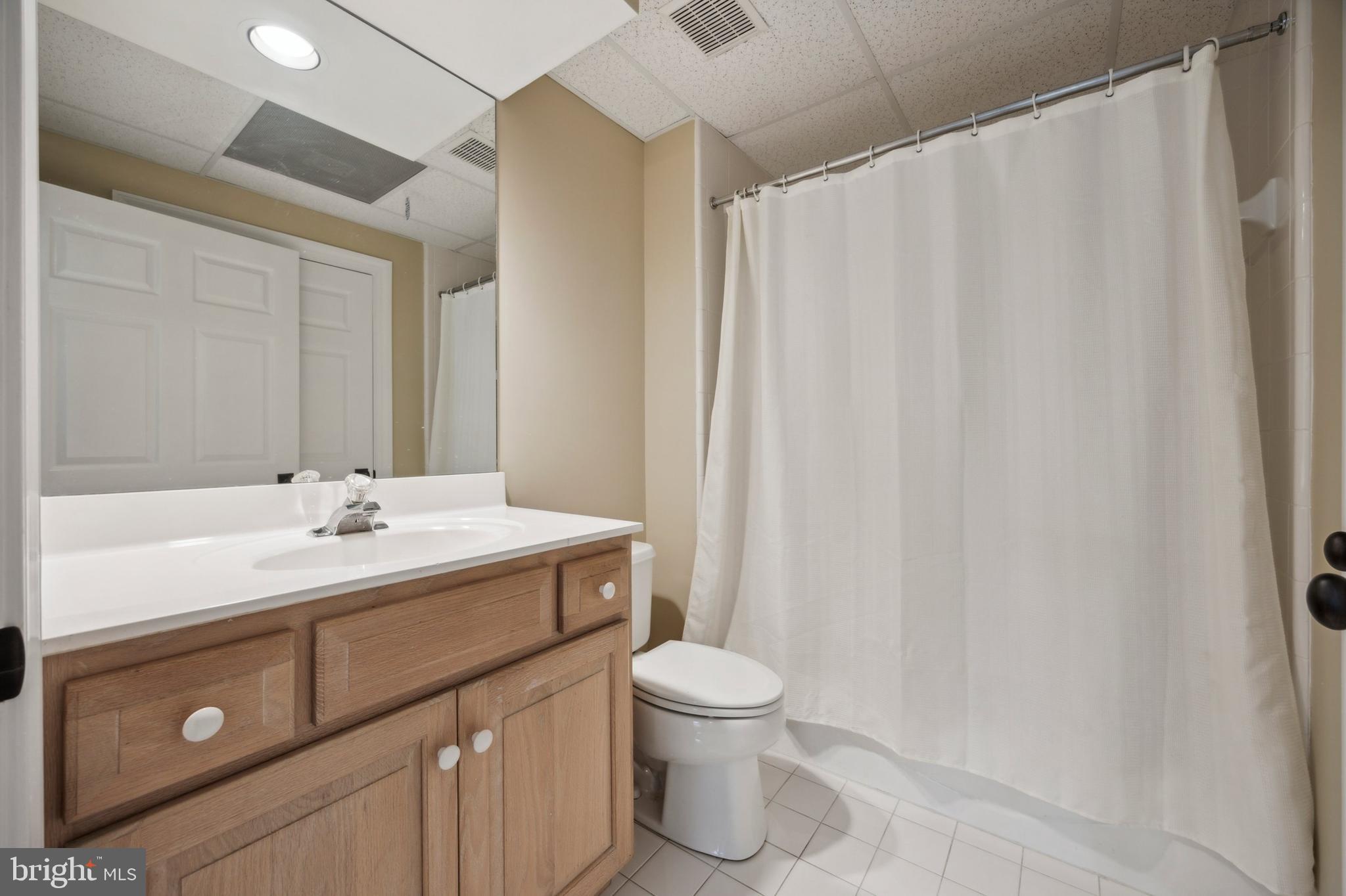 HERITAGE FARMS - Residential