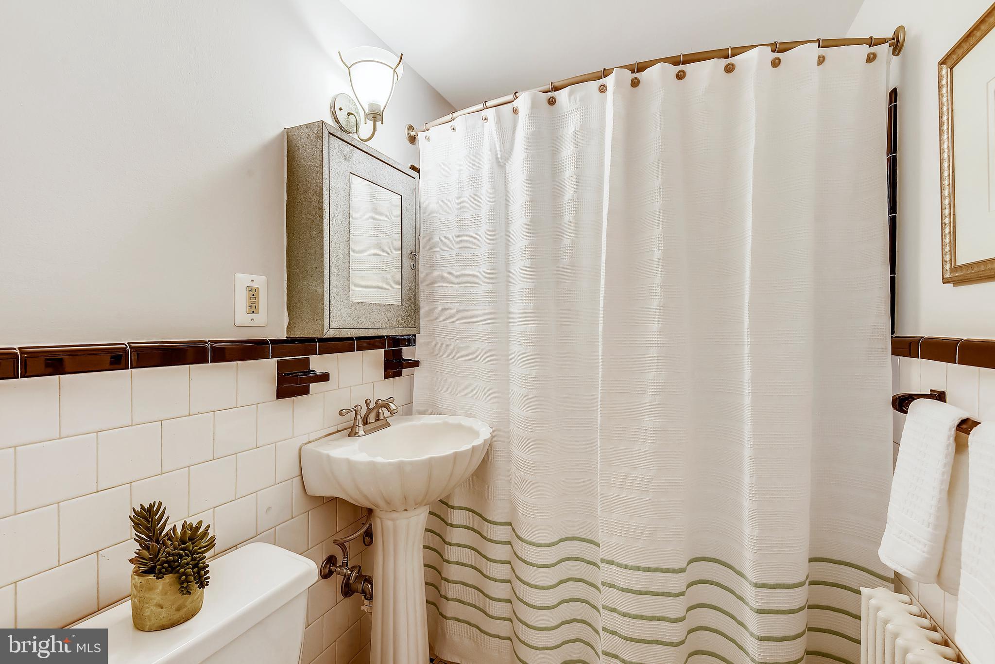 BERKSHIRE GARDENS - Residential