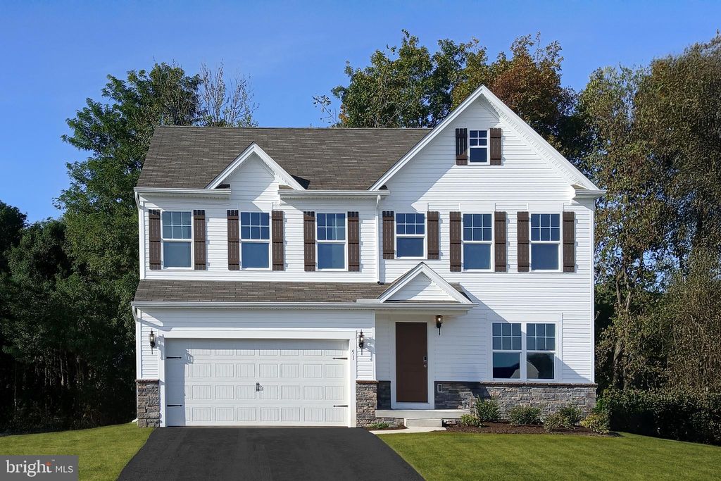 Photo of 51 Bennington Way, CARLISLE, PA 17013 (MLS # PACB2044560)