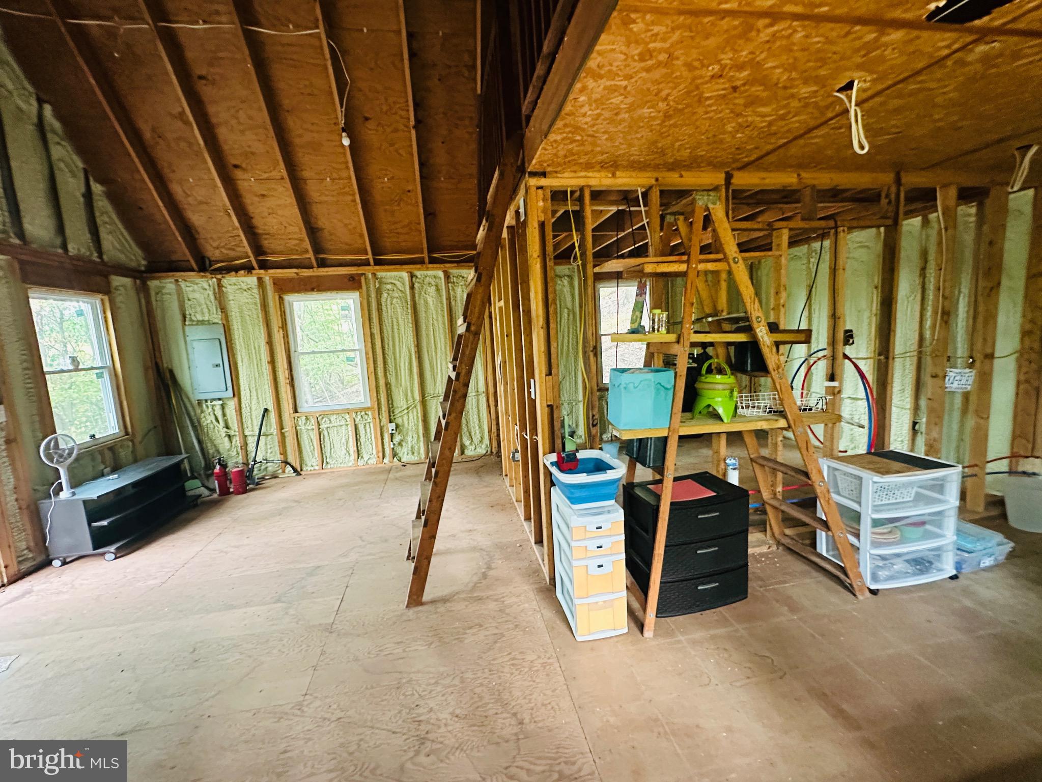 VALLEY HIGH TIMBER FARMS - Residential