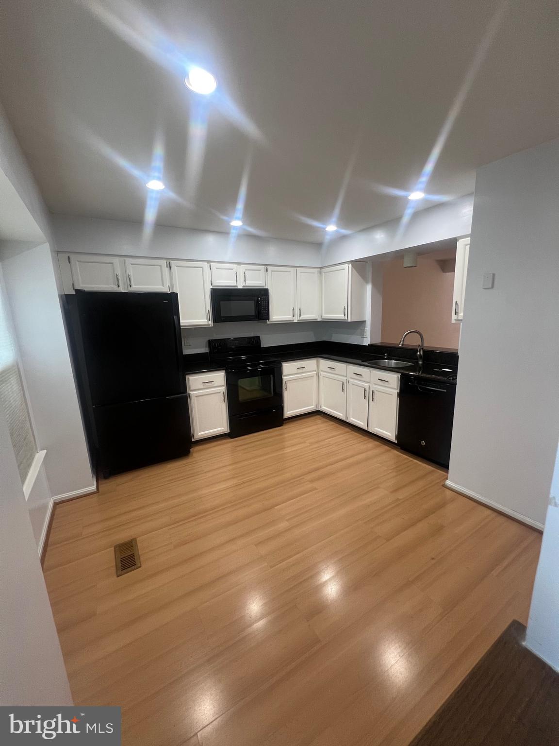 11708 LONE TREE COURT