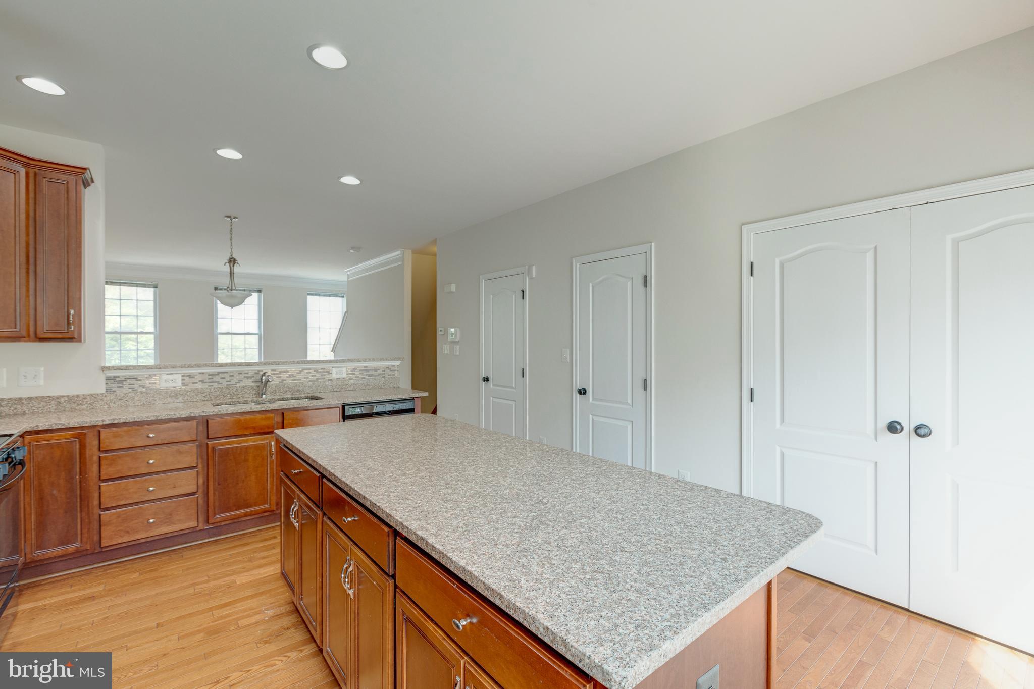 AMBERLEA AT SOUTH RIDING - Residential Lease