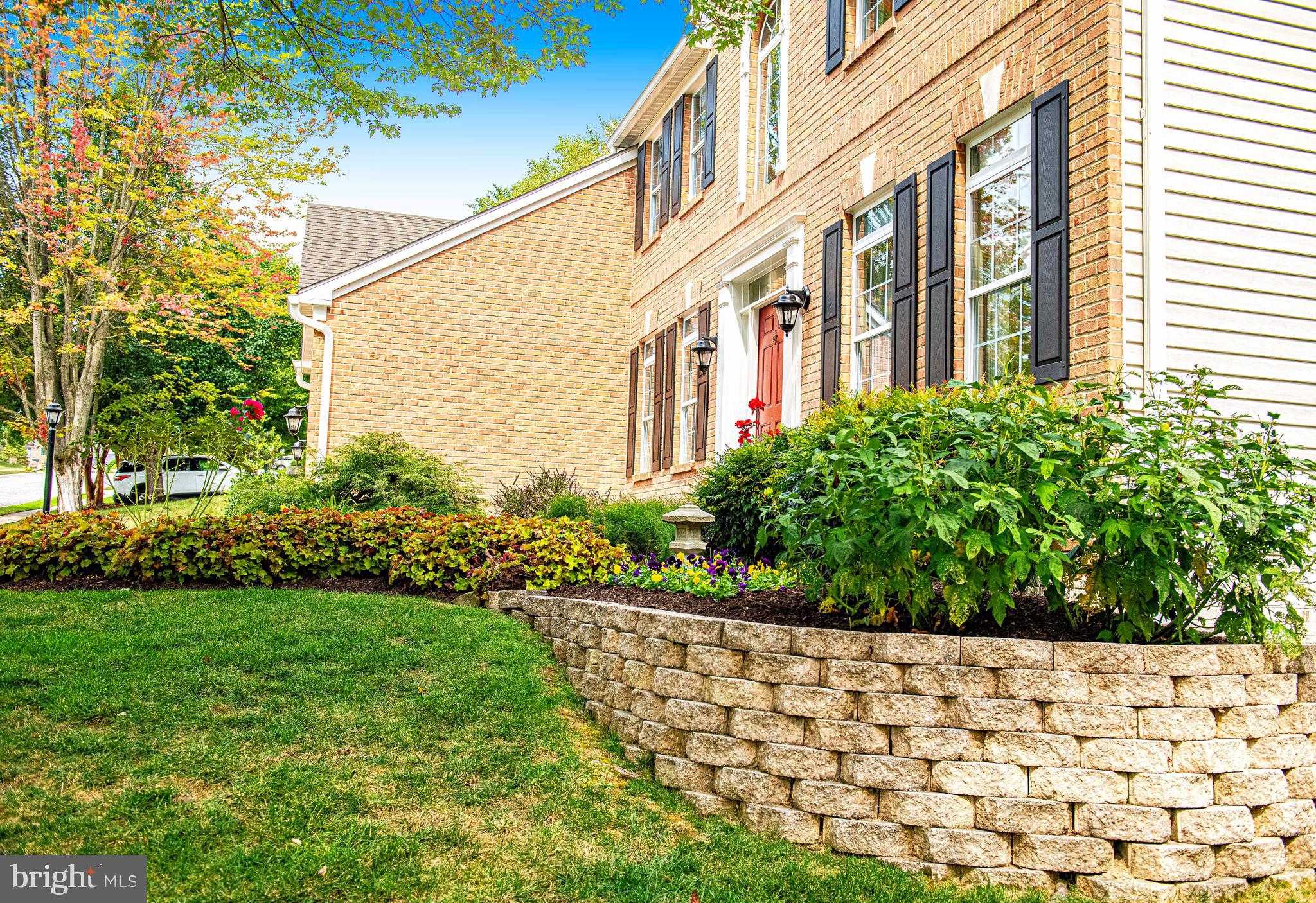 VINEYARD OAK - Residential