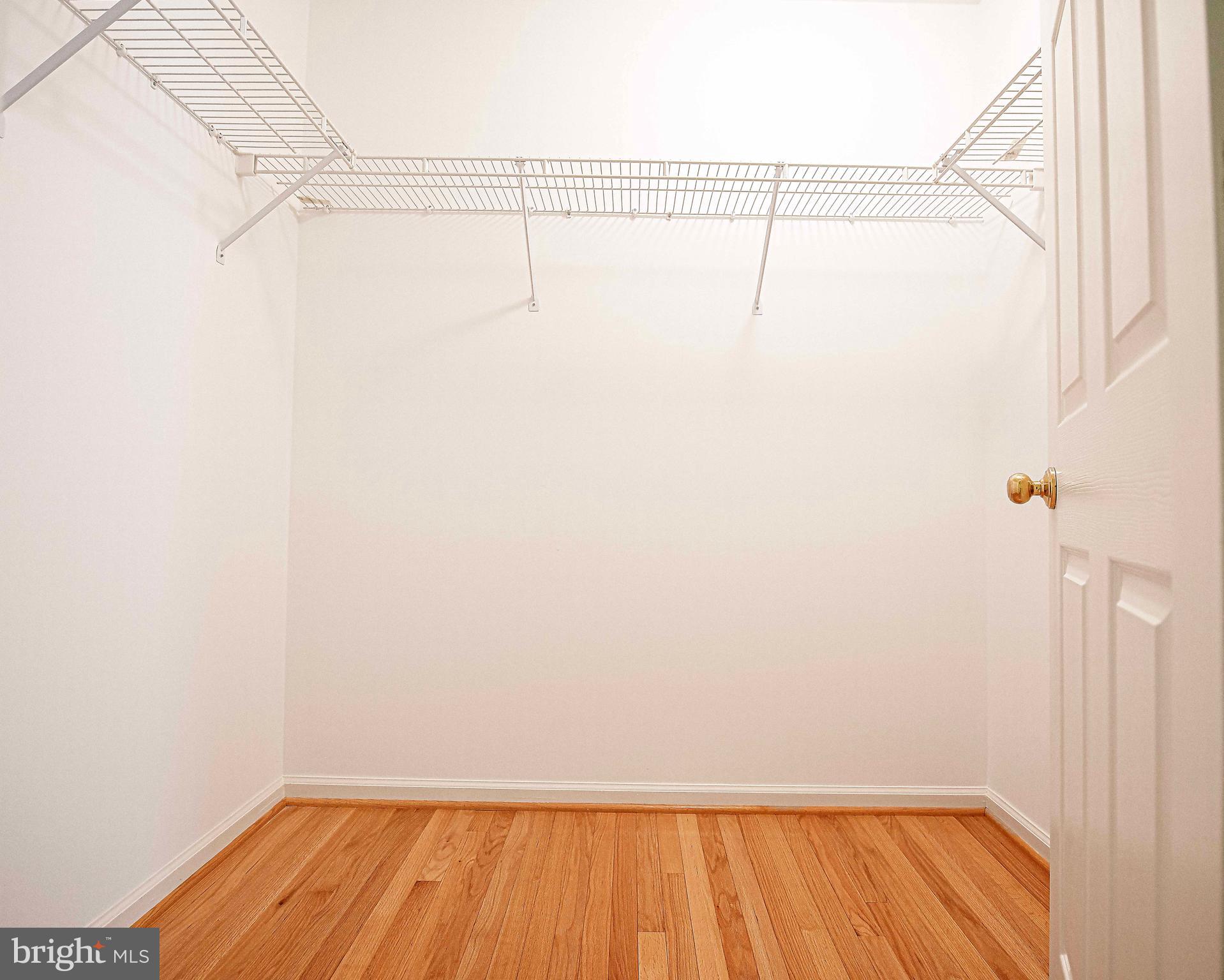 VINEYARD OAK - Residential