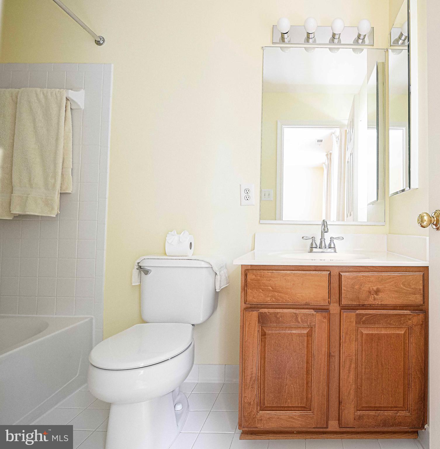 VINEYARD OAK - Residential