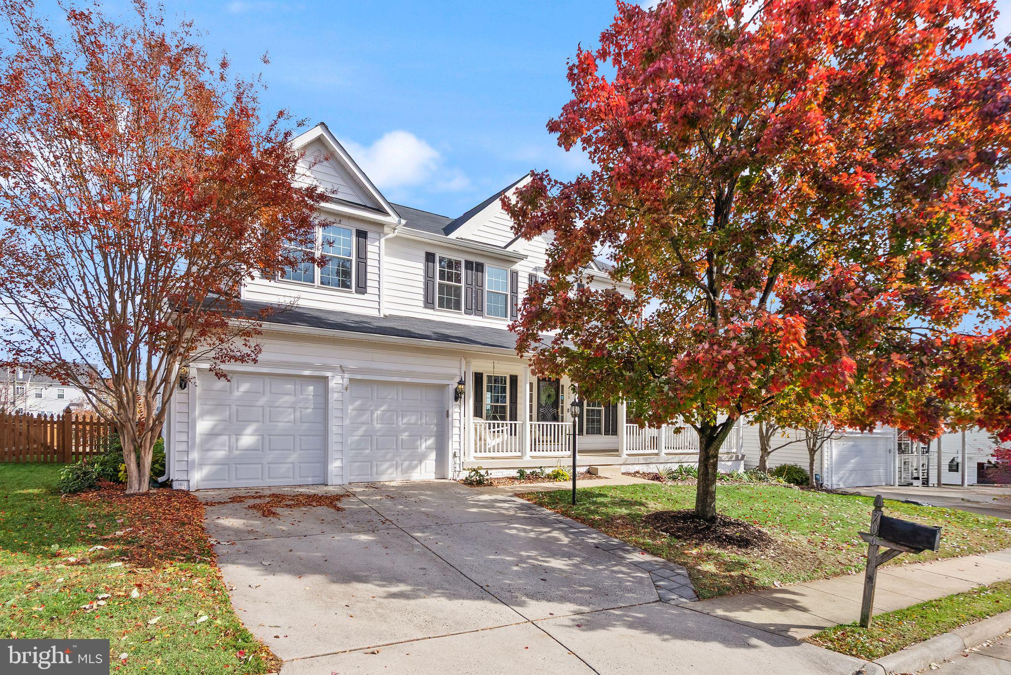 706 INVERMERE DRIVE NE