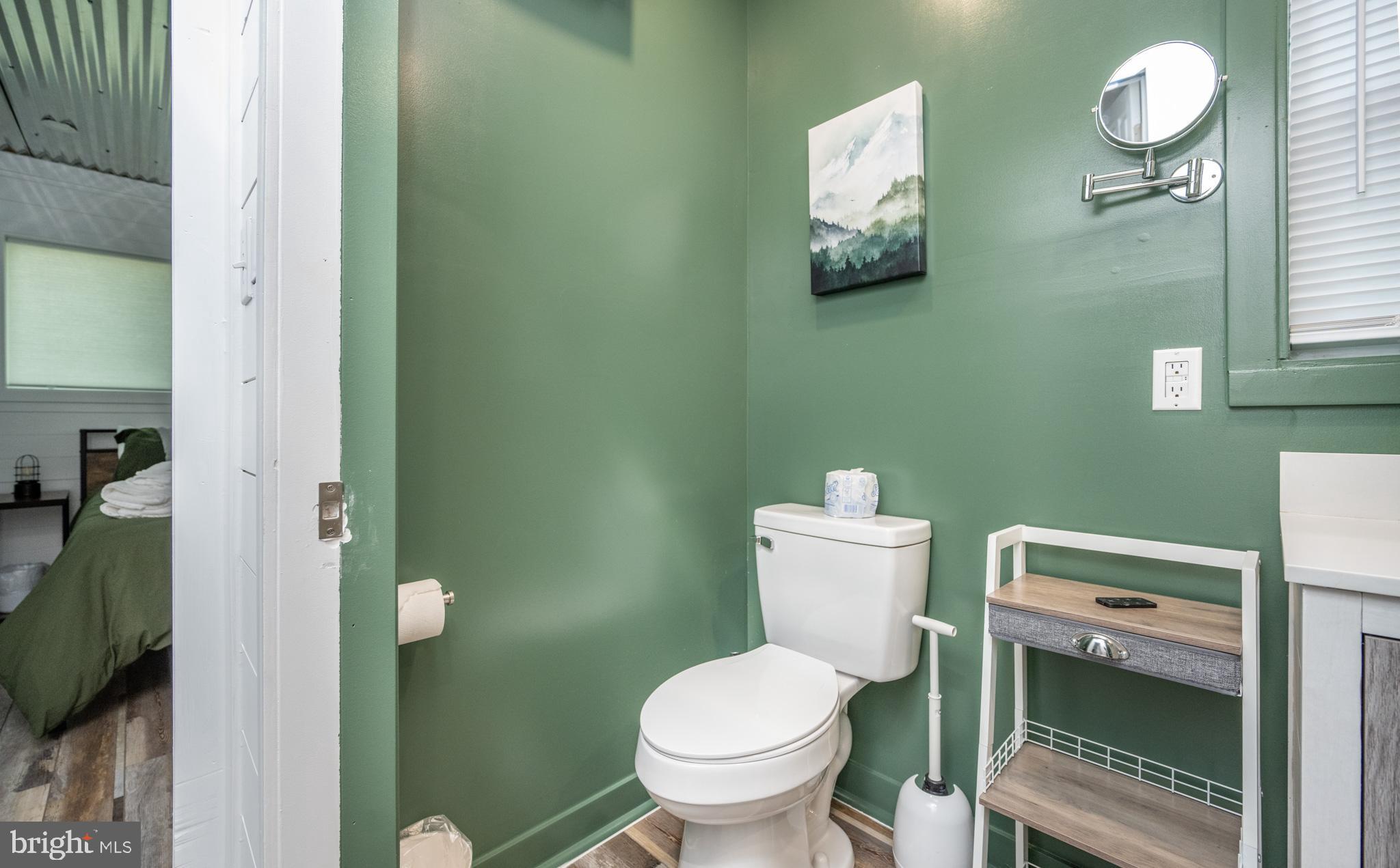 GLENDALE ROAD - Residential