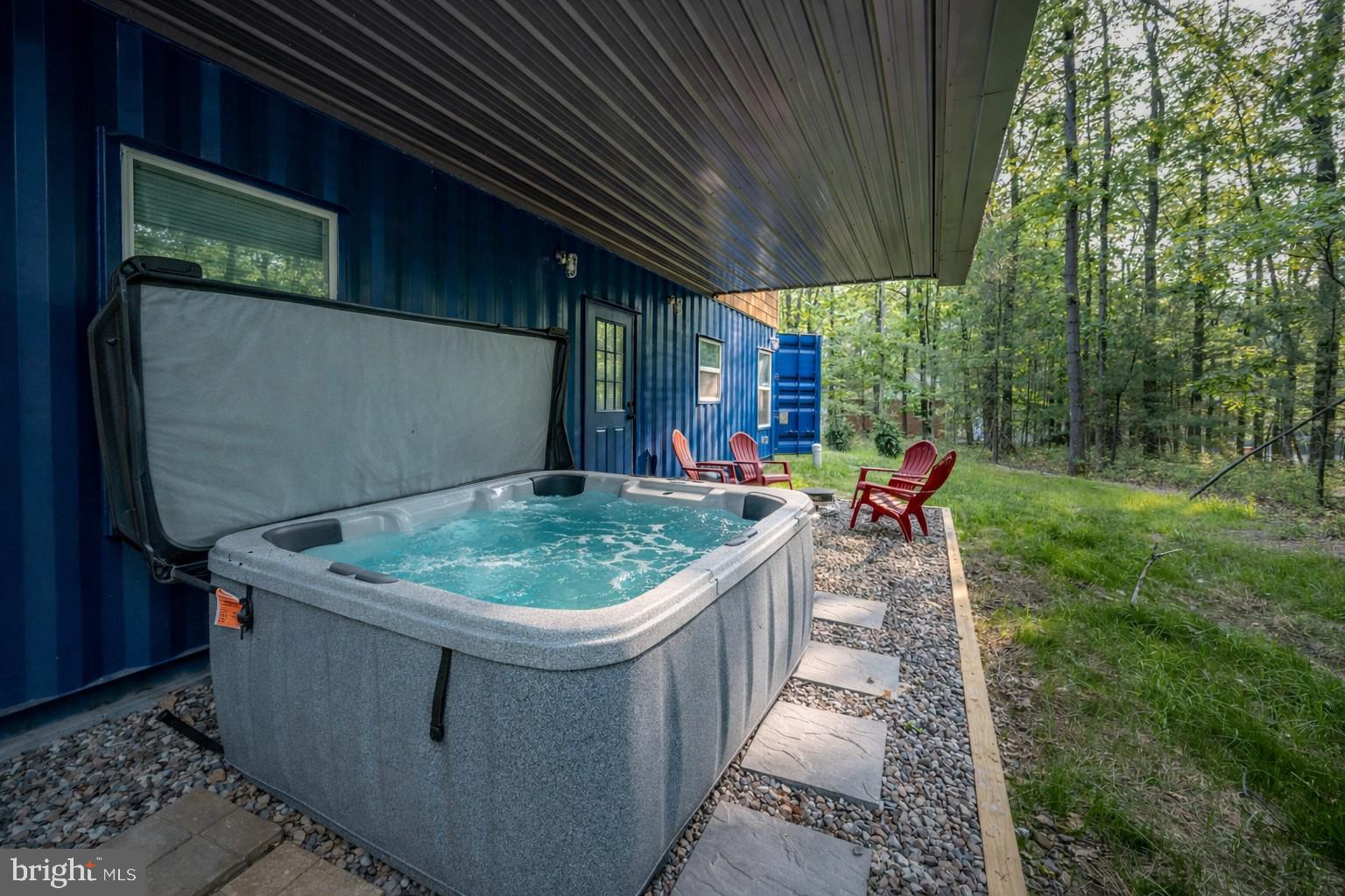 GLENDALE ROAD - Residential