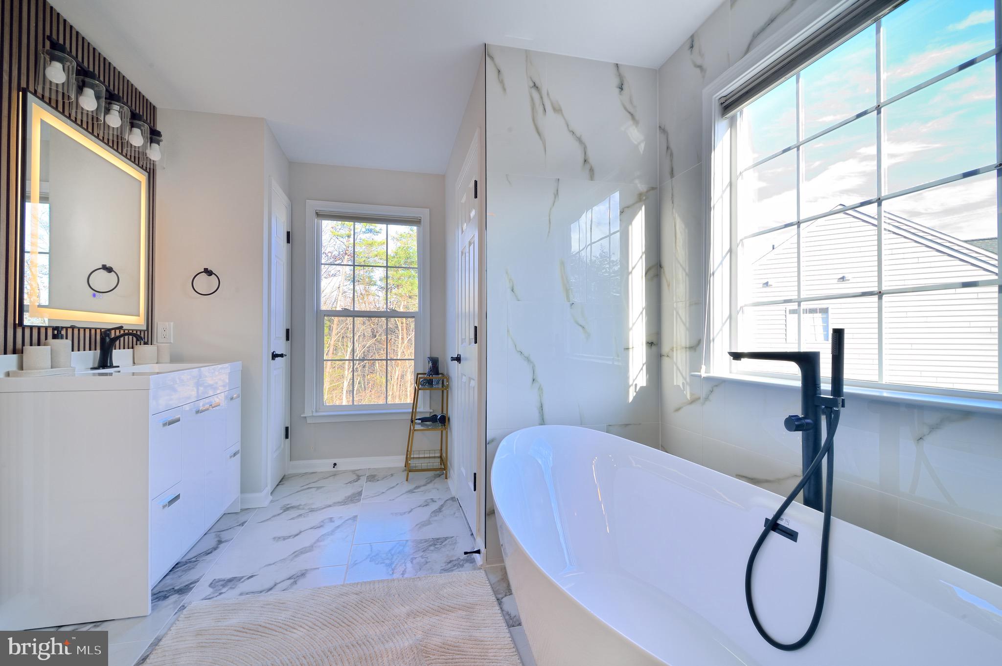 PROVIDENCE RIDGE - Residential