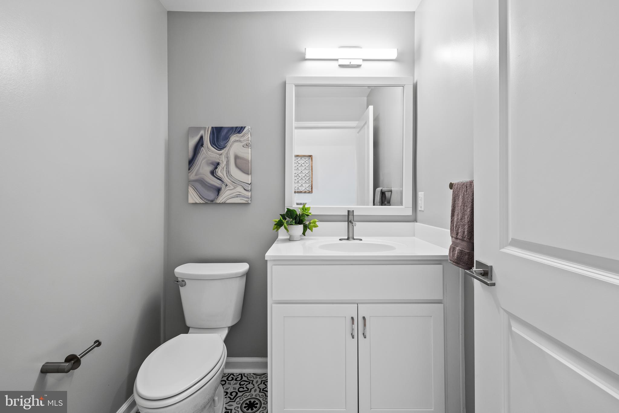 JOHNSTON SQUARE - Residential