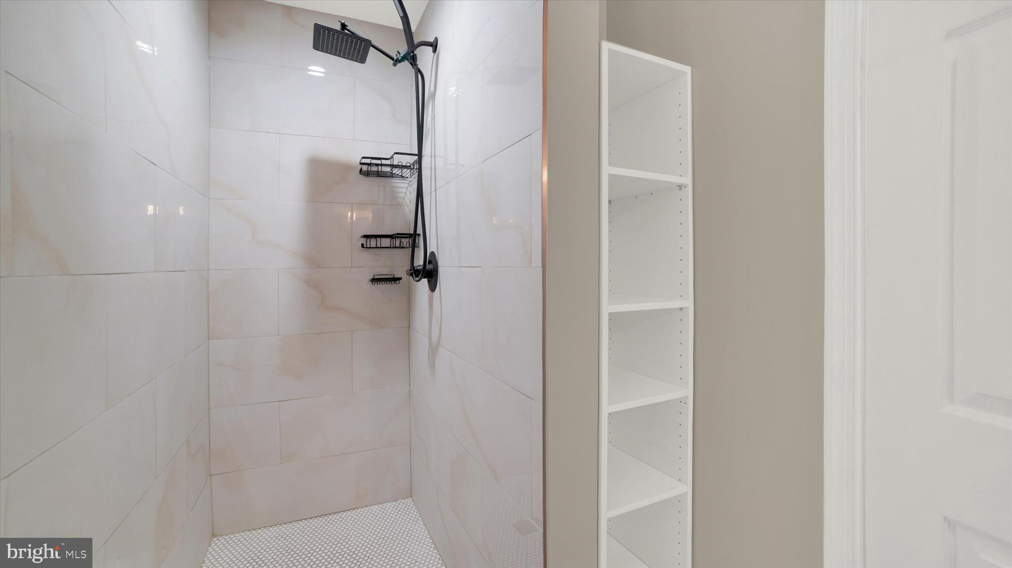 STONEBRIDGE - Residential Lease