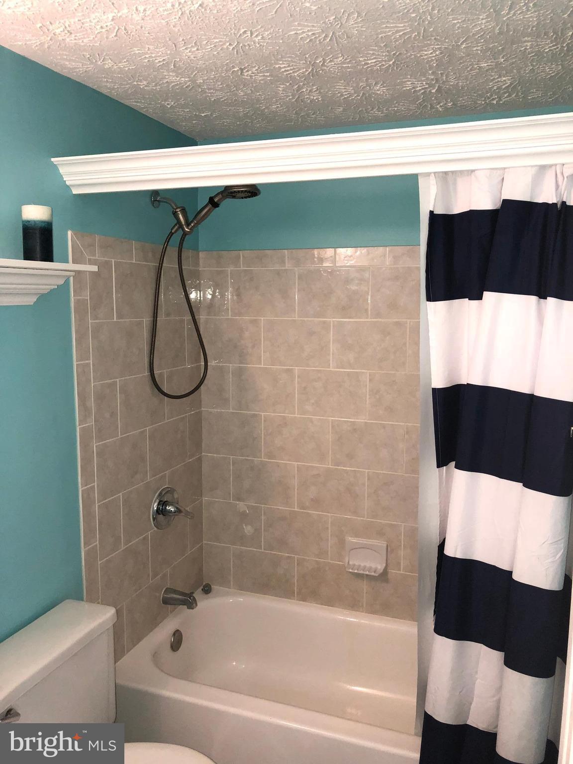 CARROLL CREST - Residential Lease