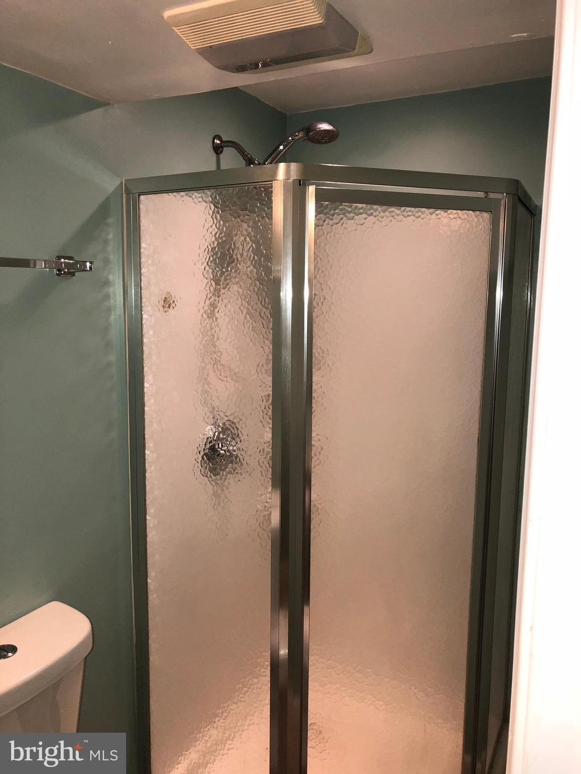 CARROLL CREST - Residential Lease