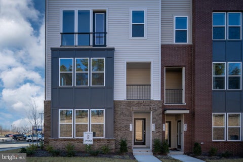 Condo For Sale - 2548 Neabsco Common Place<br/> WOODBRIDGE, VA 22191