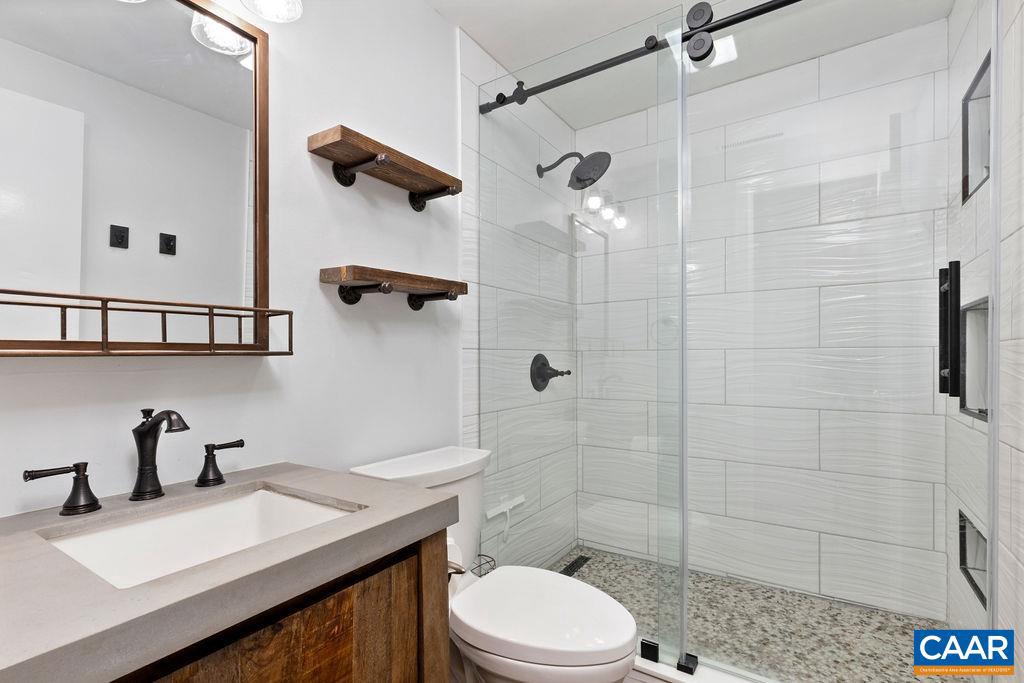 WINTERGREEN RESORT - Residential