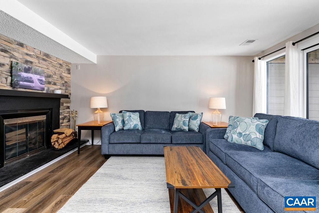 WINTERGREEN RESORT - Residential