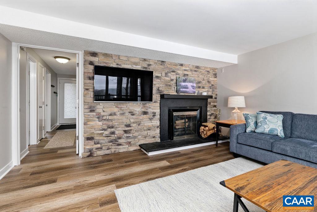 WINTERGREEN RESORT - Residential