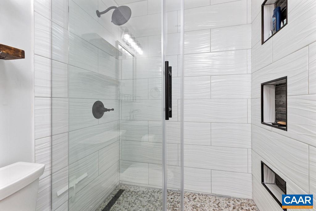 WINTERGREEN RESORT - Residential