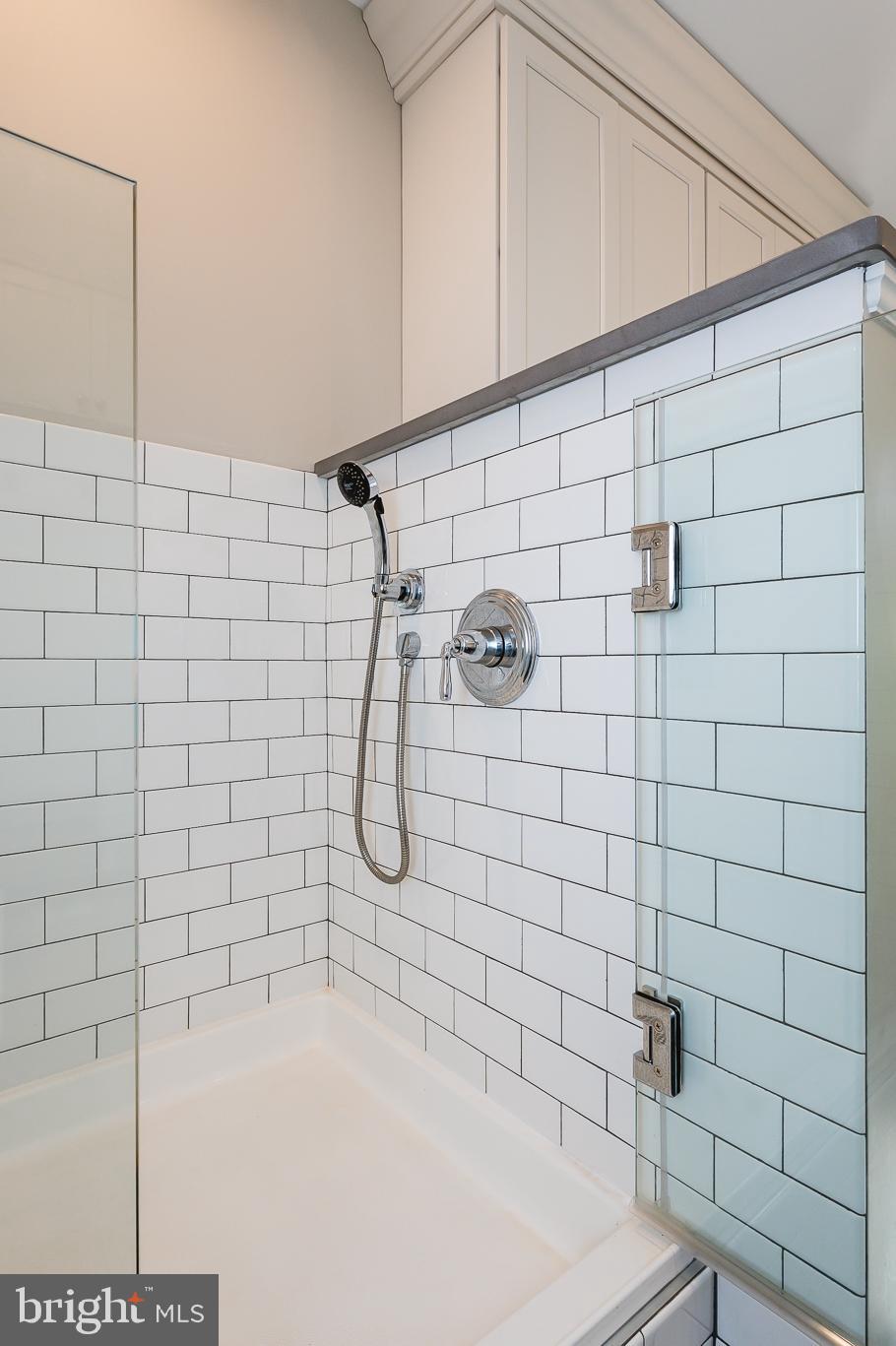 GLENANGUS - Residential