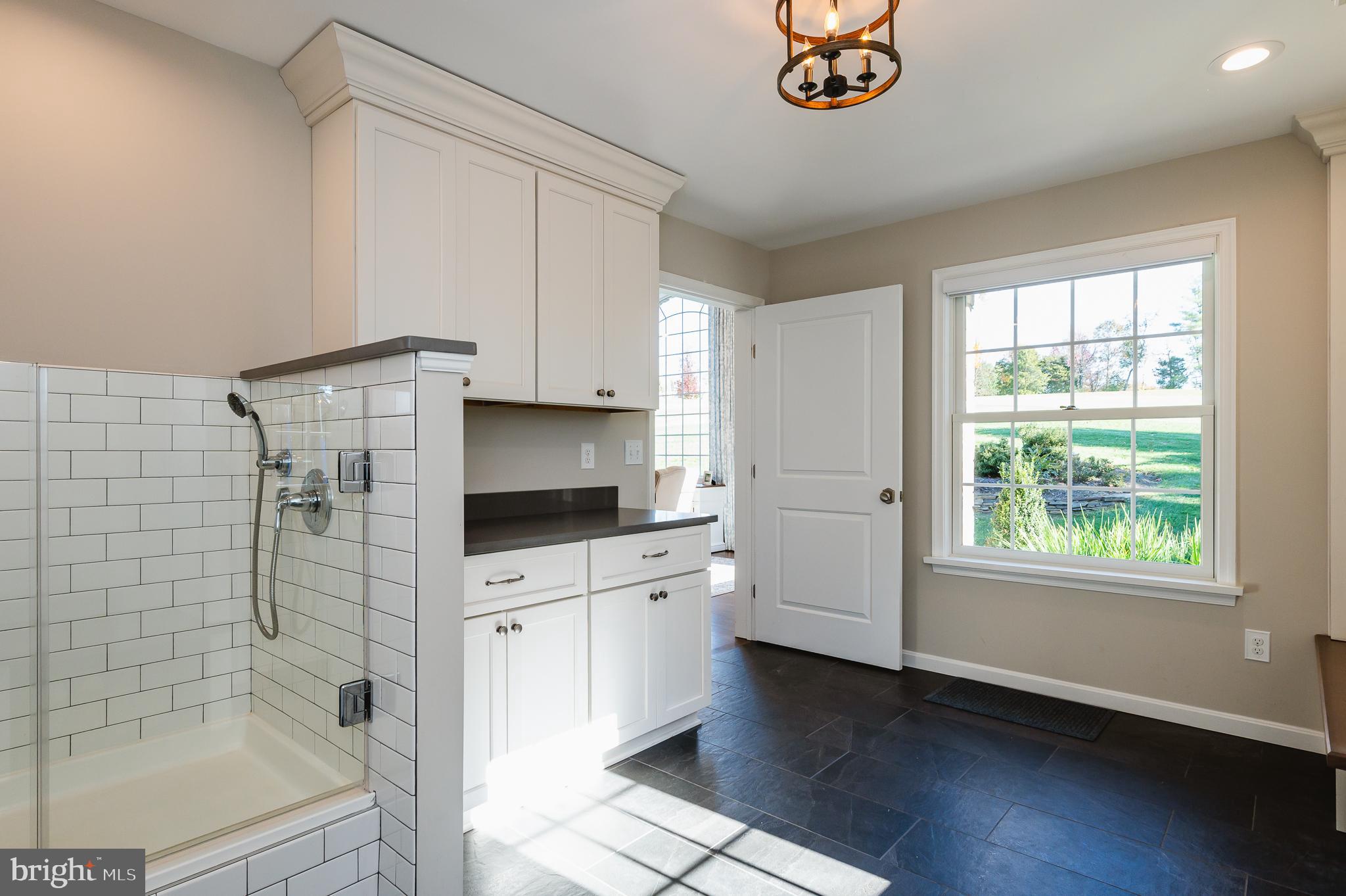 GLENANGUS - Residential