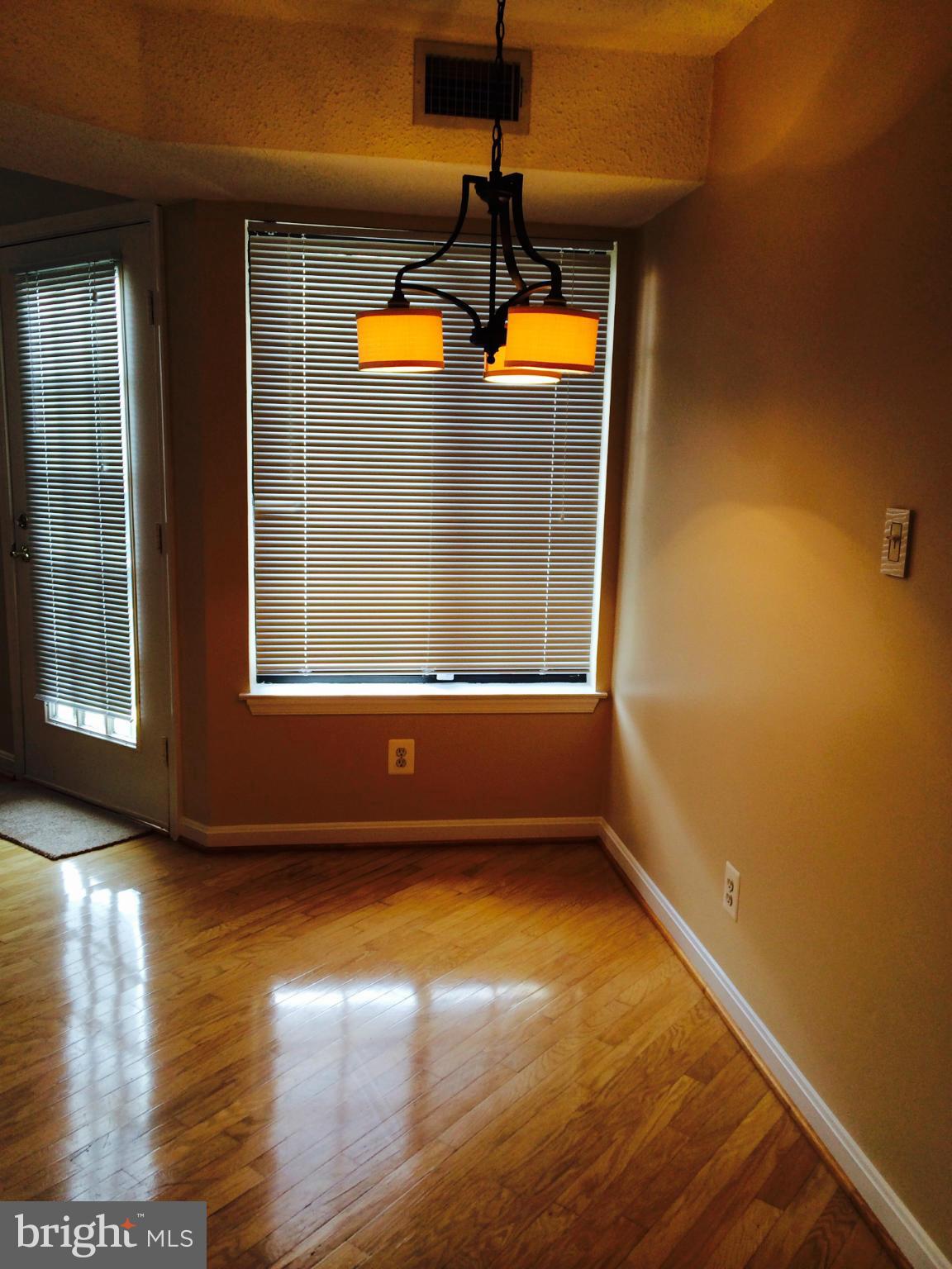 TIERS OF MANCHESTER LAKES - Residential Lease