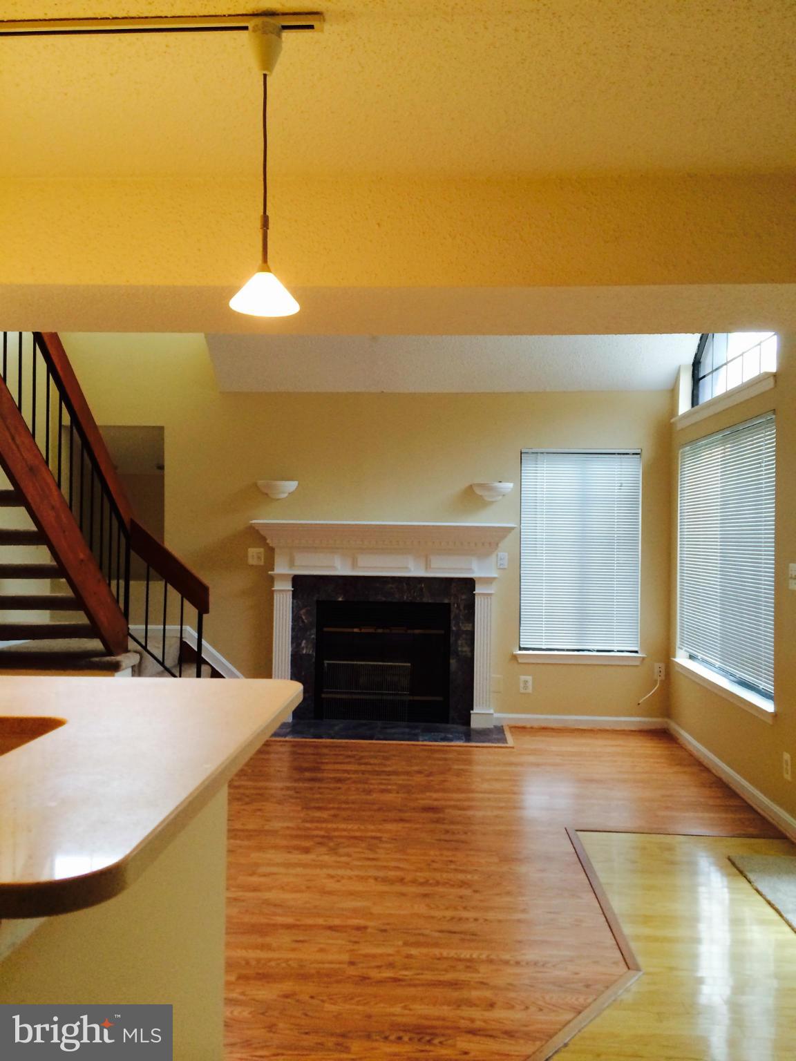 TIERS OF MANCHESTER LAKES - Residential Lease