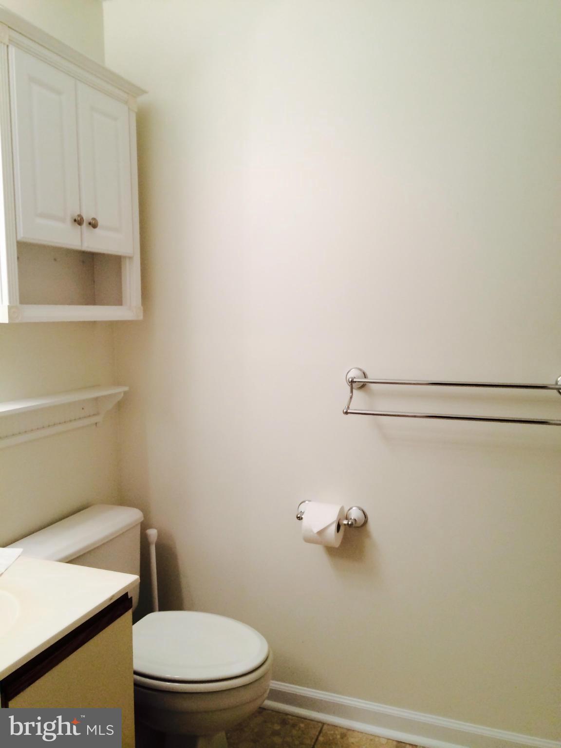 TIERS OF MANCHESTER LAKES - Residential Lease