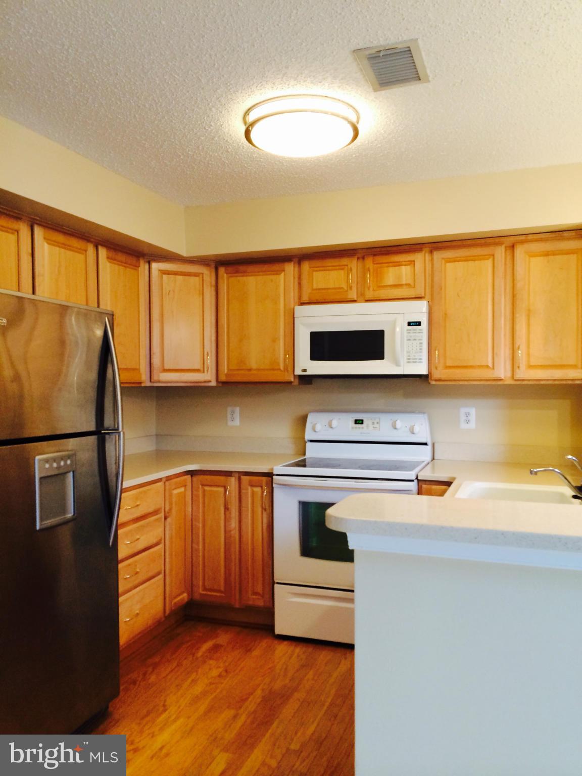 TIERS OF MANCHESTER LAKES - Residential Lease