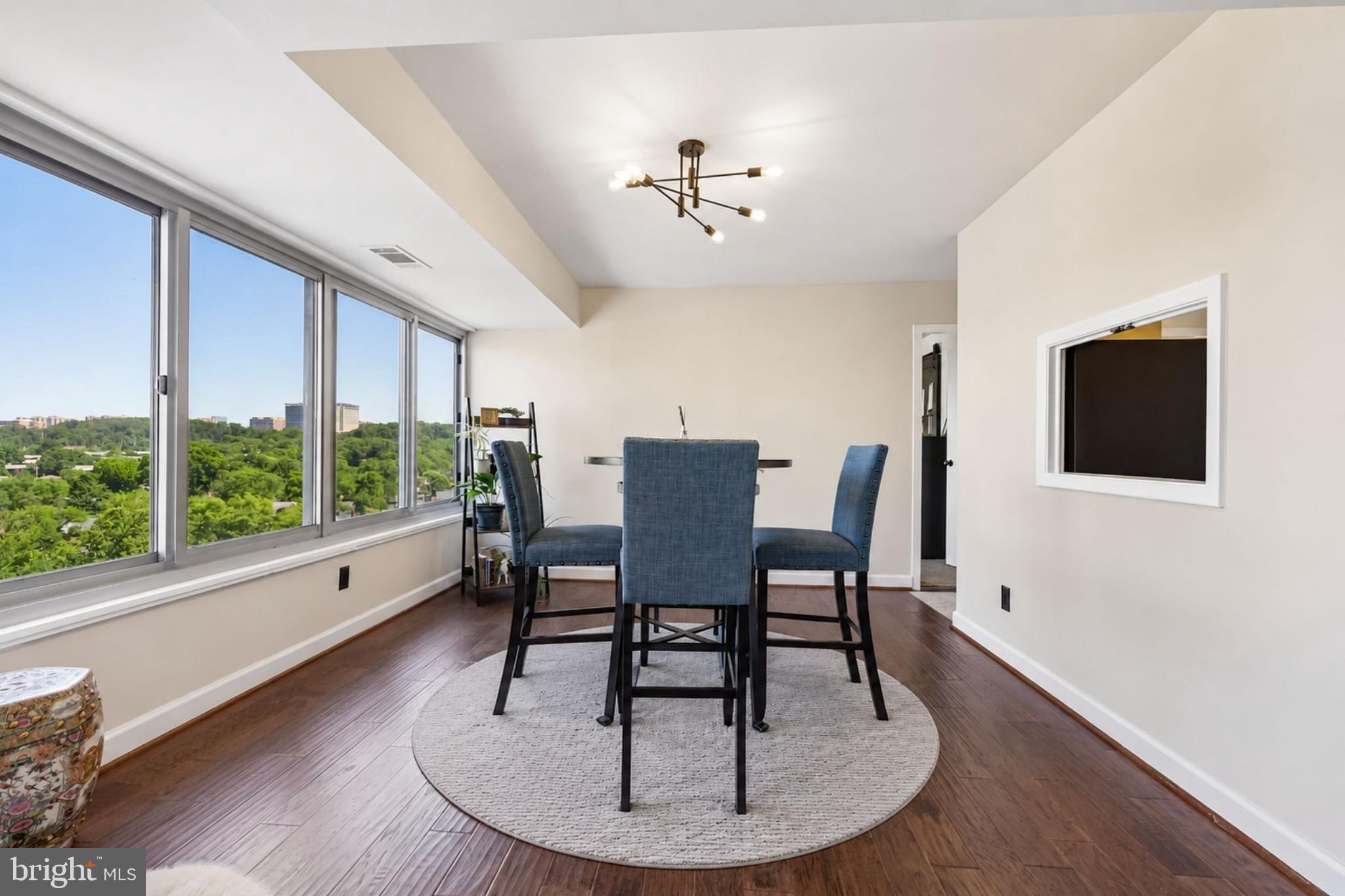 5340 HOLMES RUN PARKWAY 911