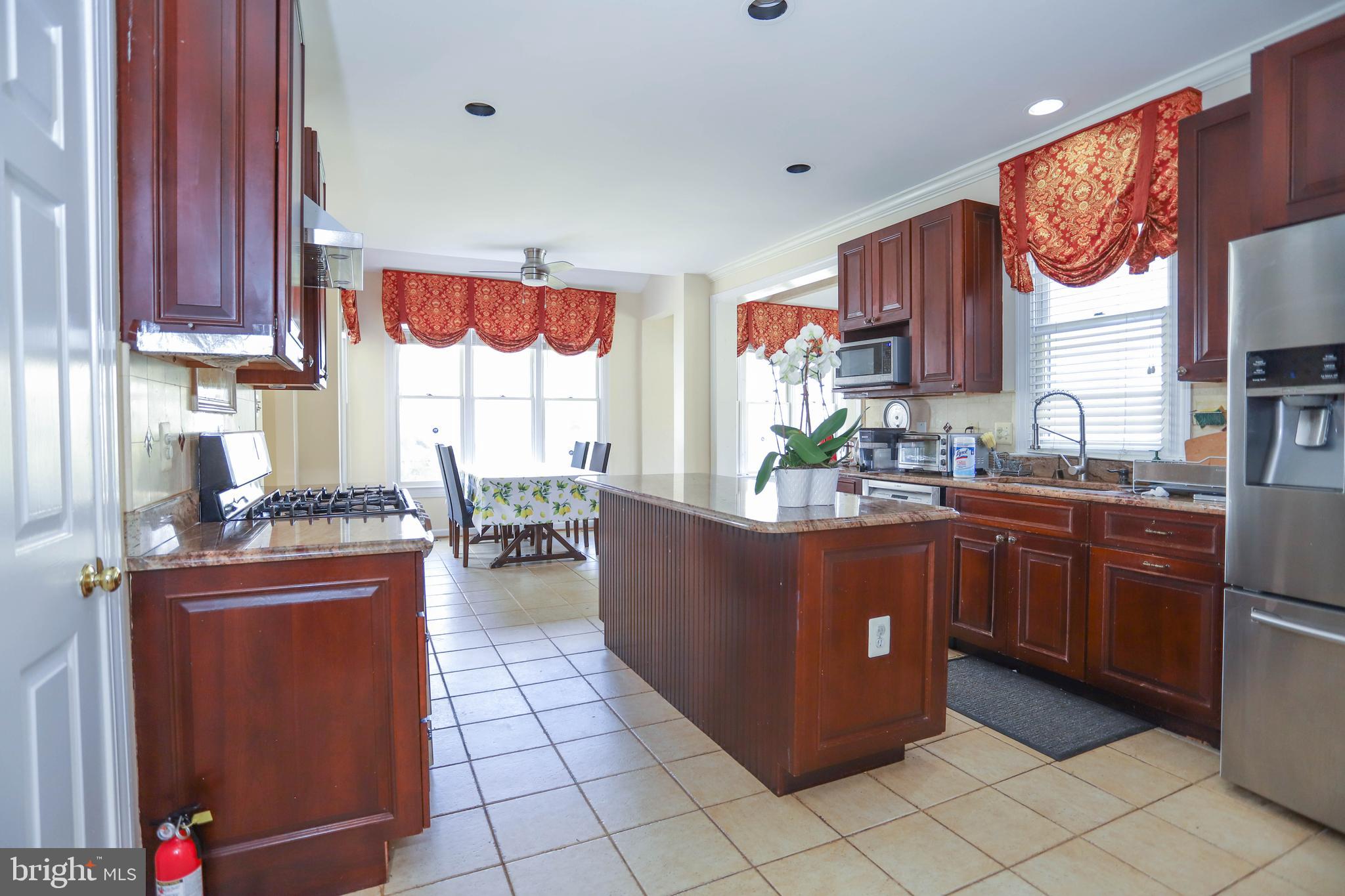 INVERNESS FOREST - Residential