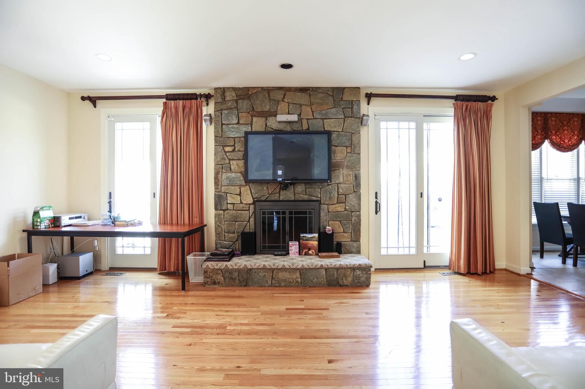 INVERNESS FOREST - Residential