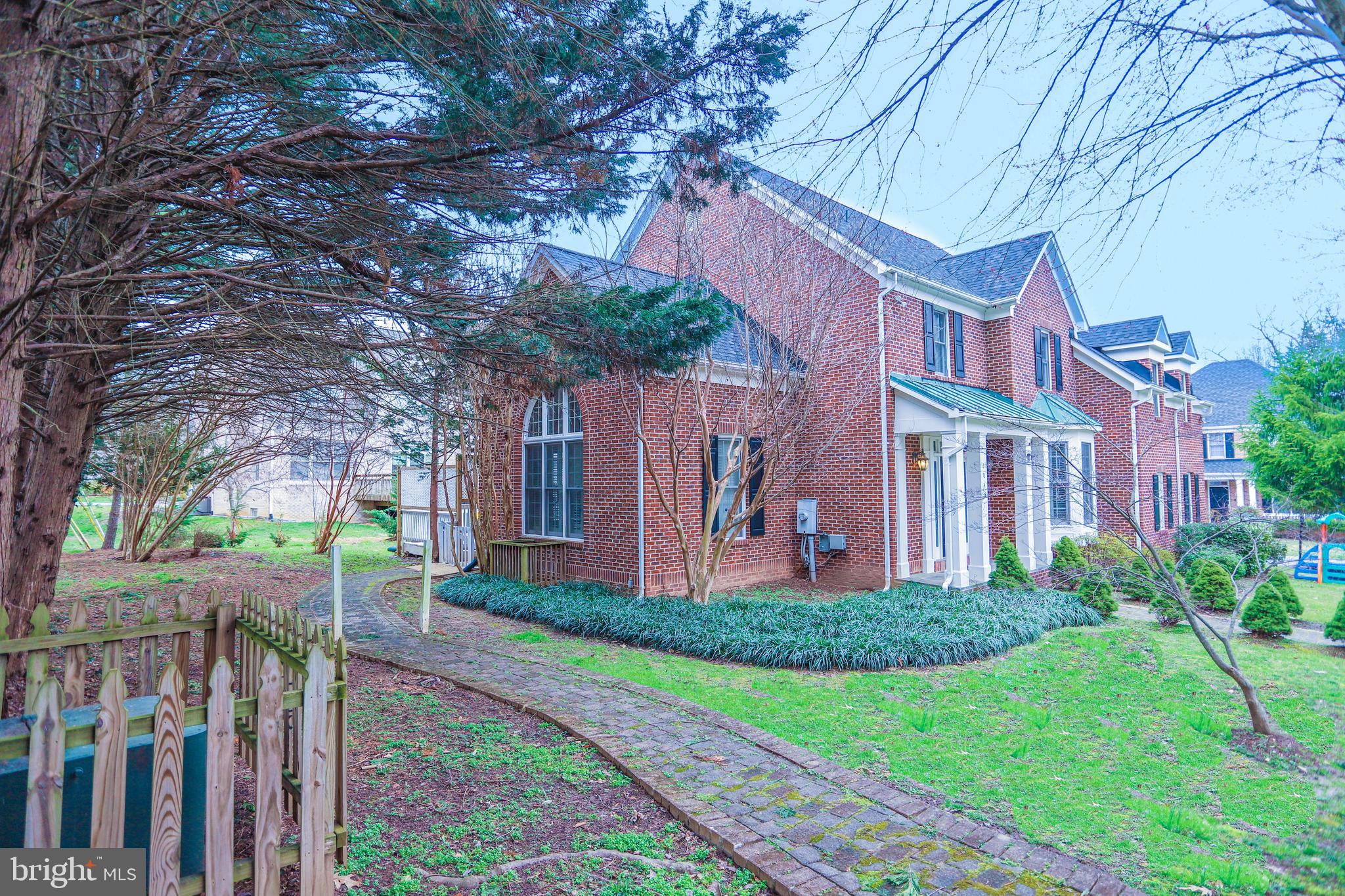 INVERNESS FOREST - Residential