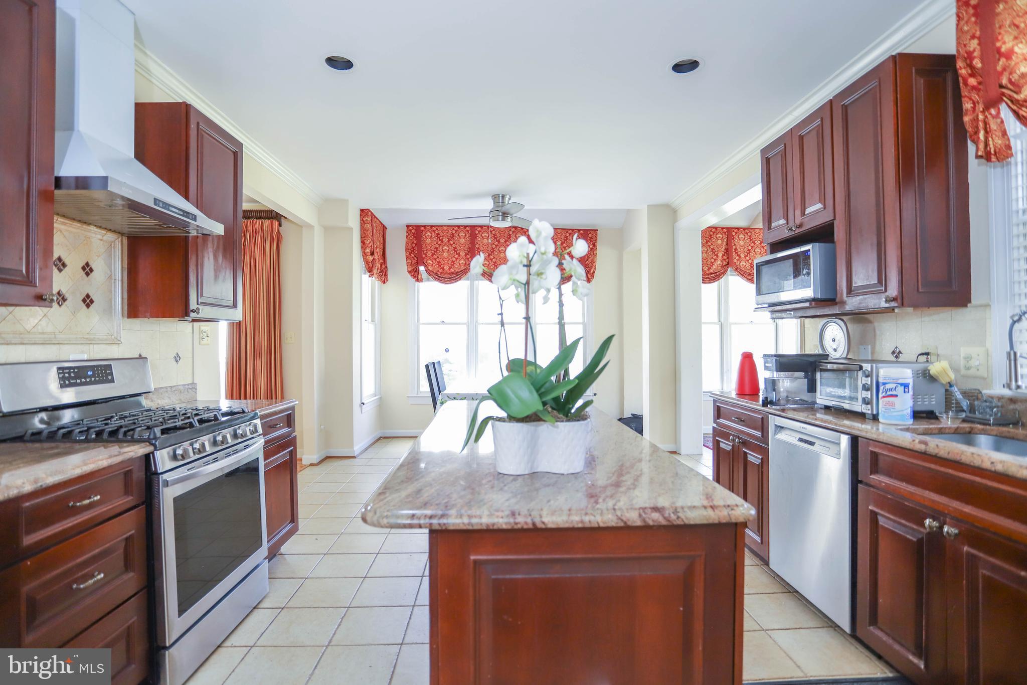 INVERNESS FOREST - Residential