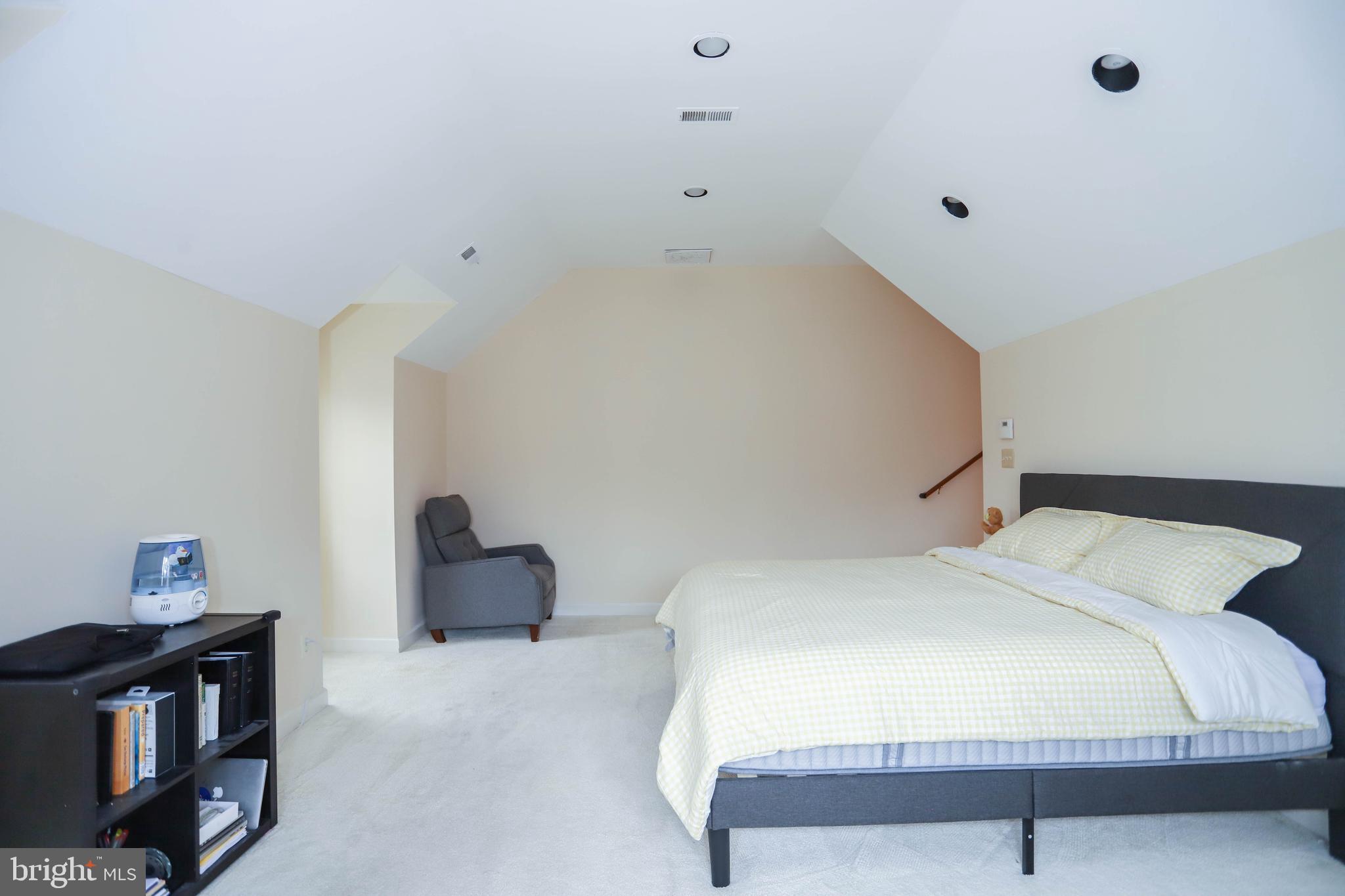 INVERNESS FOREST - Residential