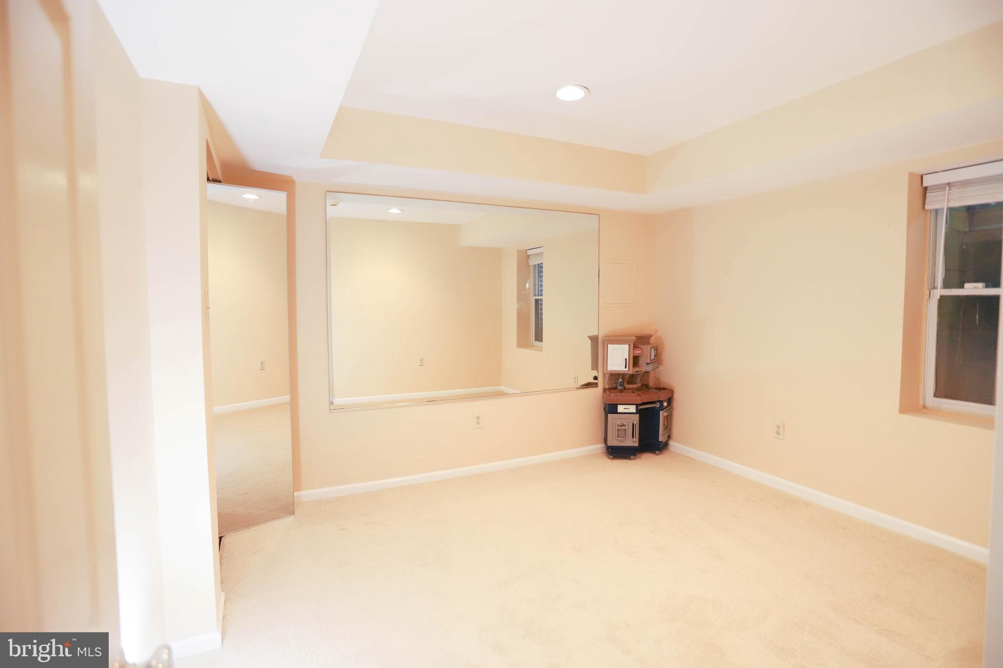 INVERNESS FOREST - Residential