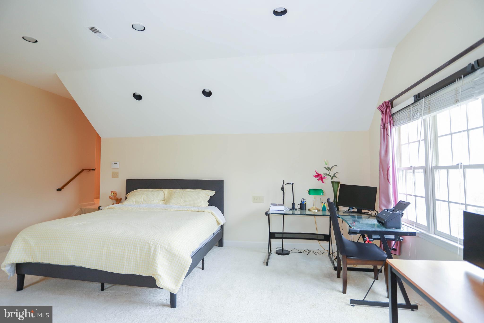 INVERNESS FOREST - Residential