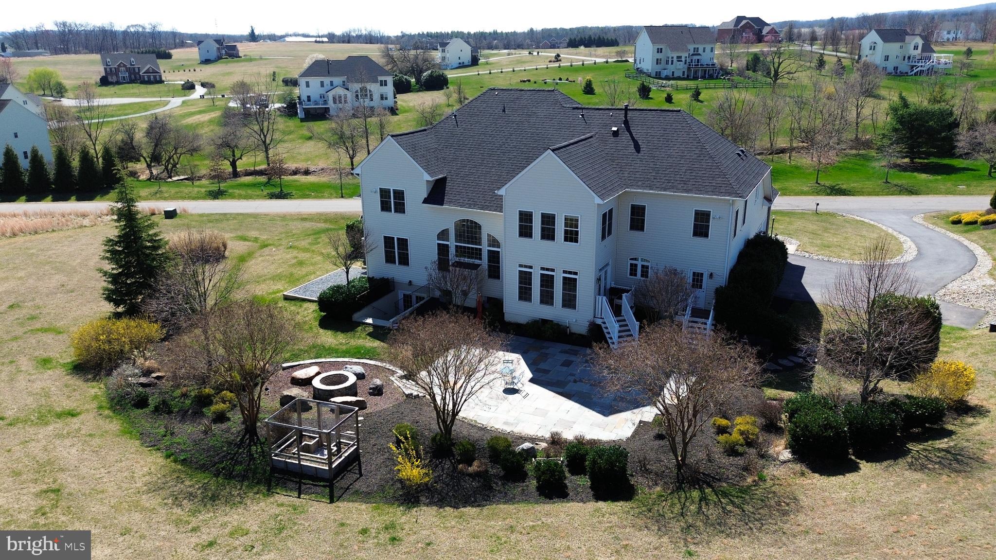 GLYNN TARRA ESTATES - Residential