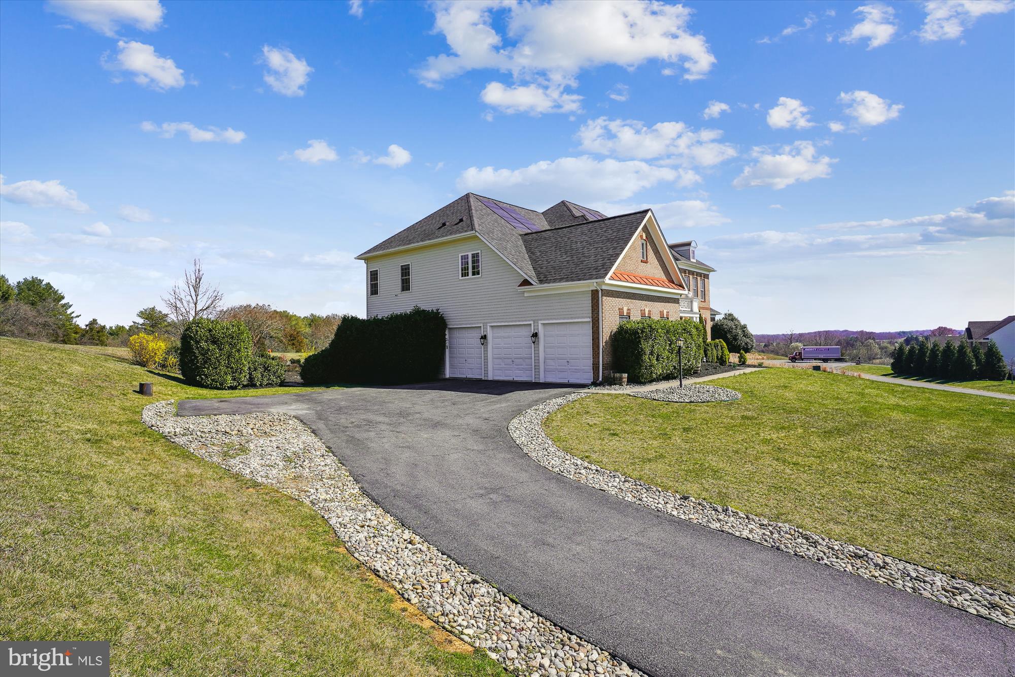 GLYNN TARRA ESTATES - Residential