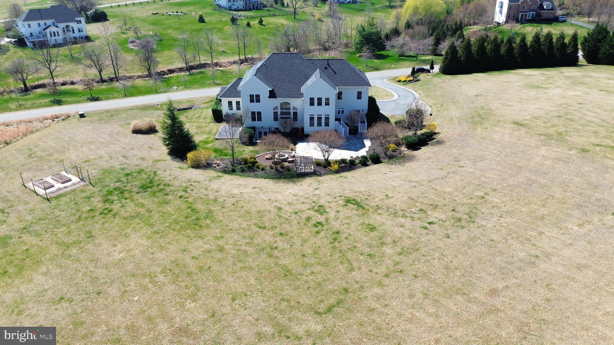 GLYNN TARRA ESTATES - Residential