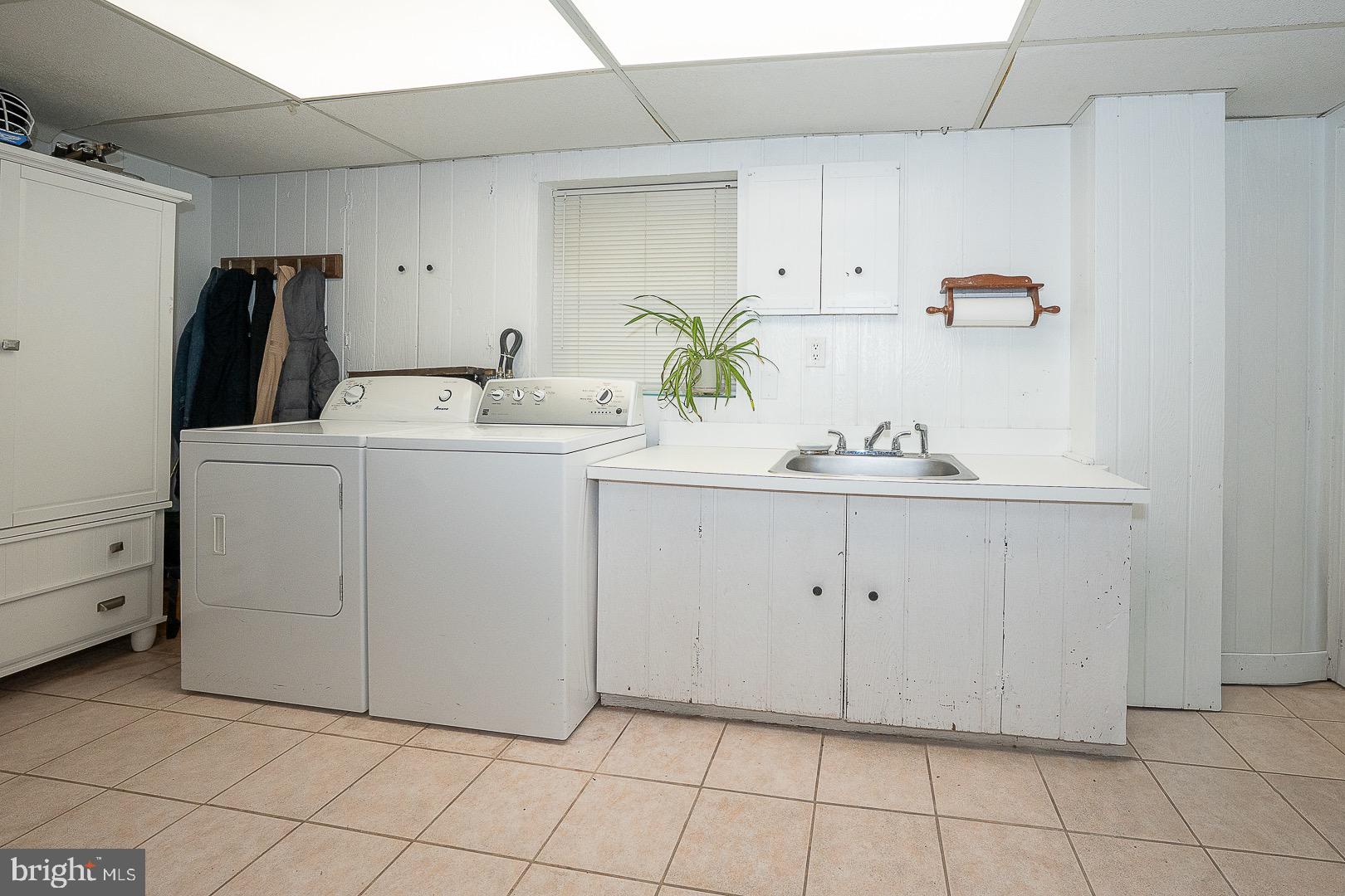 ROSE TREE WOODS - Residential