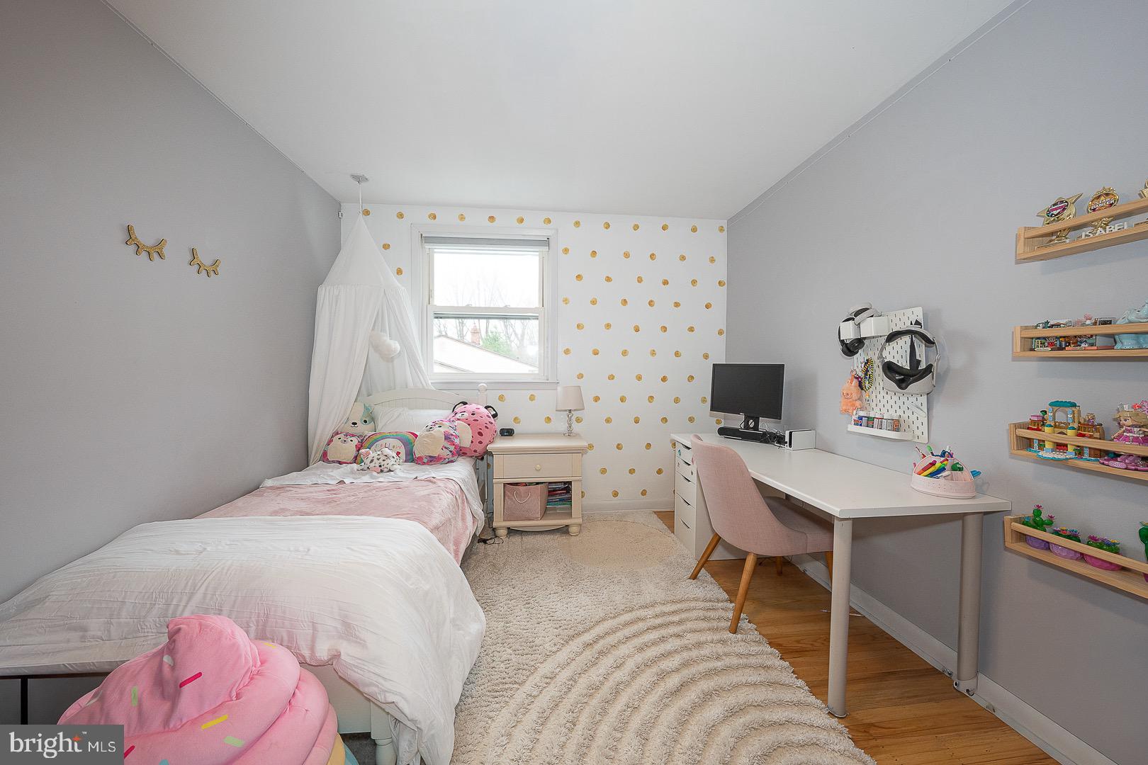 ROSE TREE WOODS - Residential