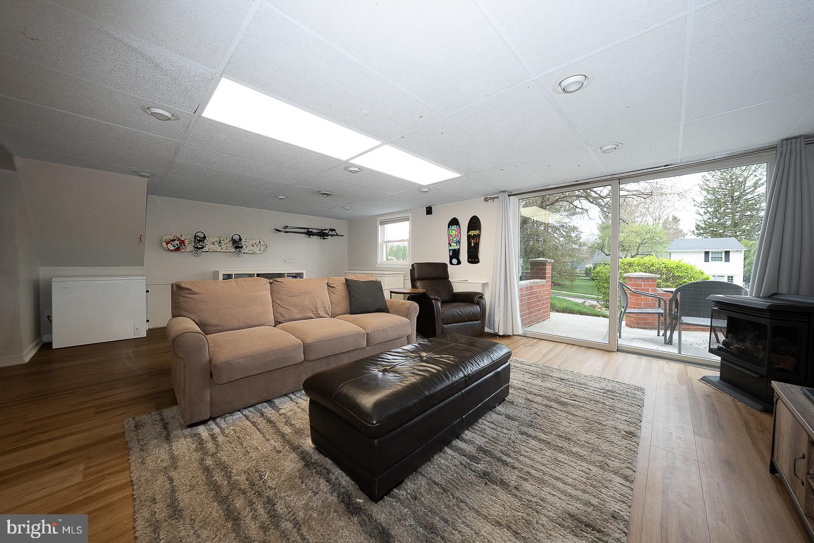 ROSE TREE WOODS - Residential