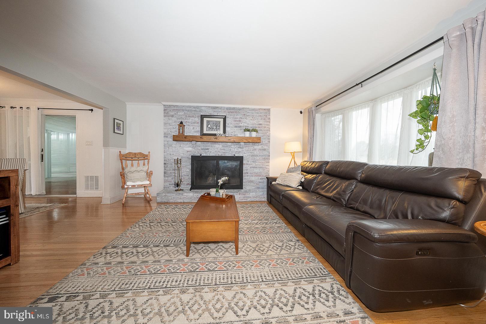 ROSE TREE WOODS - Residential