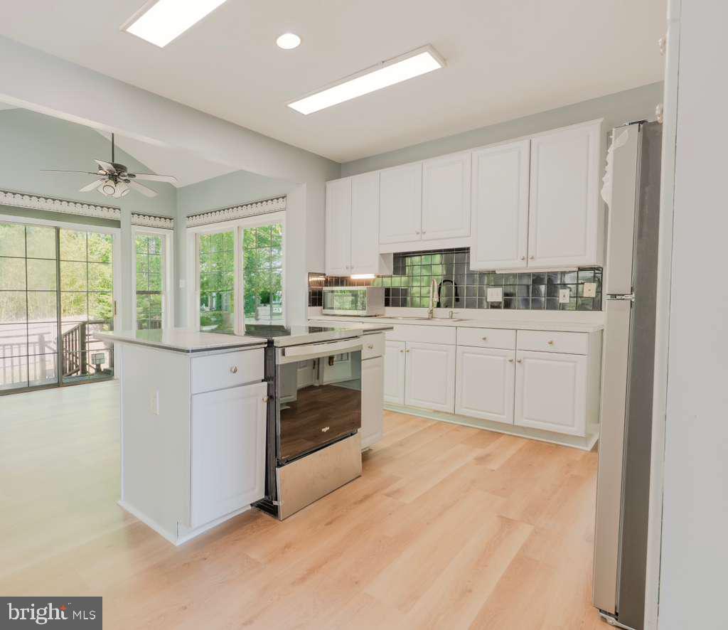 15 VARONE DRIVE