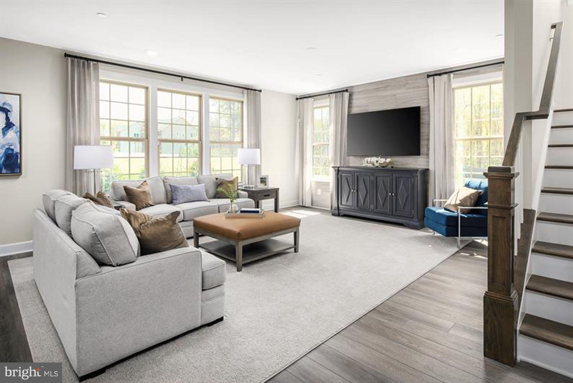 WESTMOUNT - Residential